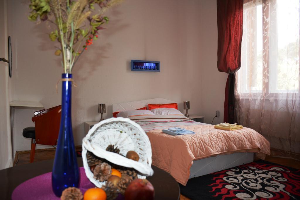 Cozy Downtown Apartment Belgrad Exteriör bild